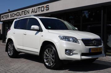 Toyota RAV4 2.2D Aut. Dynamic | Leder | Navi | Schuifdak | T beschikbaar voor biedingen