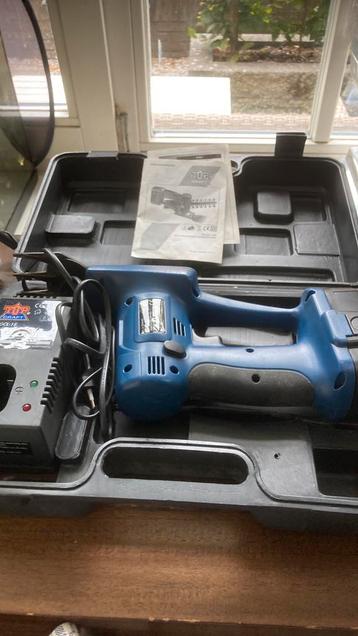 Heggeschaar, buxus, buxusheggeschaar beschikbaar voor biedingen