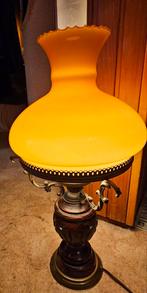 Tafellamp in Victoriaanse stijl, Ophalen