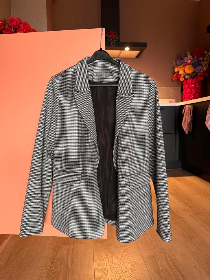 Colbert maat 42, Kleding | Dames, Jasjes, Kostuums en Pakken, Nieuw, Jasje, Maat 42/44 (L), Zwart, Ophalen of Verzenden