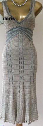 mooi jurk Karen Millen maat 3/38/40, Maat 38/40 (M), Ophalen of Verzenden, Zo goed als nieuw, Onder de knie