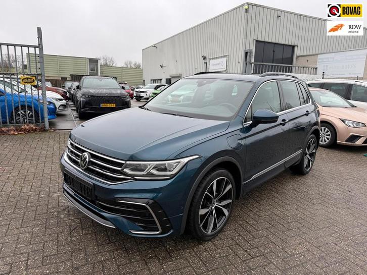 Volkswagen Tiguan 1.4 TSI eHybrid R-Line Business+, 12 mnd g, Auto's, Volkswagen, Bedrijf, Te koop, Tiguan, ABS, Achteruitrijcamera
