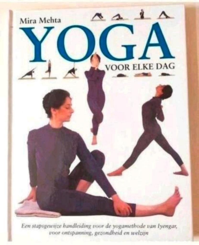 Een prachtig Yoga boek te koop voor €9,95, Boeken, Ophalen of Verzenden, Zo goed als nieuw