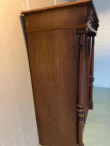 Antieke kast, 128x96x49 cm - afbeelding 4