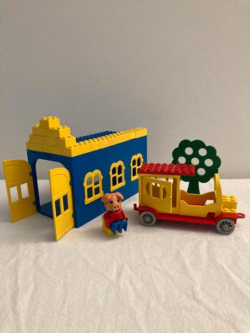 338 fabuland set. Blondi the pig and taxistation beschikbaar voor biedingen