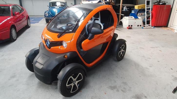 Renault Twizy , 80km versie, 6000 km NL kenteken, Auto's, Renault, Particulier, Ophalen