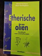 Etherische oliën, Boeken, Ophalen of Verzenden, Zo goed als nieuw