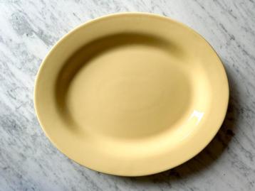Grote serveerschaal ovaal lichtgeel Secla portugal beschikbaar voor biedingen