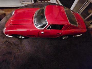 Ferrari meerdere dit is de derde advertentie  beschikbaar voor biedingen