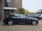 BMW 5-serie Touring 530xd Upgrade Edition M |Pano |Leer |Nap, Euro 5, Gebruikt, 2993 cc, 2000 kg