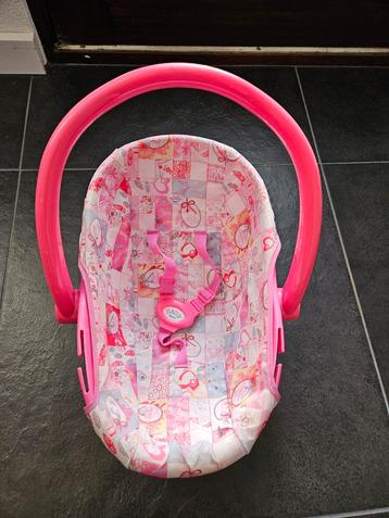 Baby Born Maxicosi beschikbaar voor biedingen