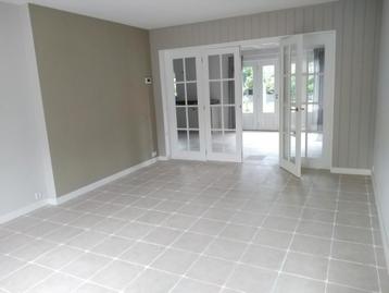 12 m2 Travertin look 33.3x33.3 creme beige kleur  beschikbaar voor biedingen