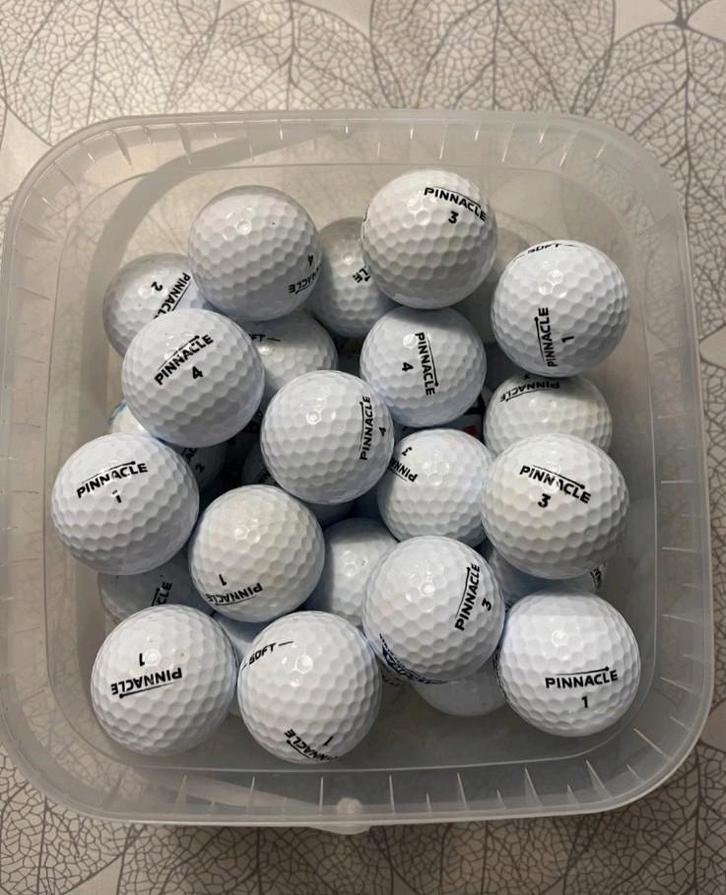 Pinnacle Soft golfballen wit 50 stuks AAAA kwaliteit, Sport en Fitness, Golf, Zo goed als nieuw, Bal(len), Ophalen of Verzenden