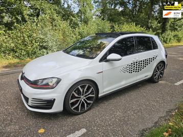 Volkswagen Golf 2.0 TSI GTI beschikbaar voor biedingen