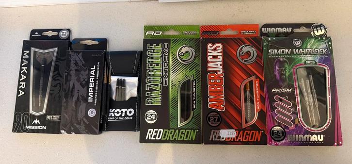 Dartpijlen Winmau Mission Red Dragon RedDragon  23g 24g 27g, Sport en Fitness, Darts, Zo goed als nieuw, Pijlen, Ophalen of Verzenden