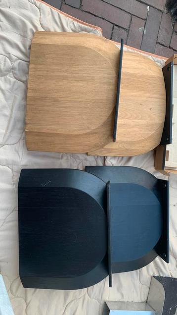 Tafel onderstellen  beschikbaar voor biedingen
