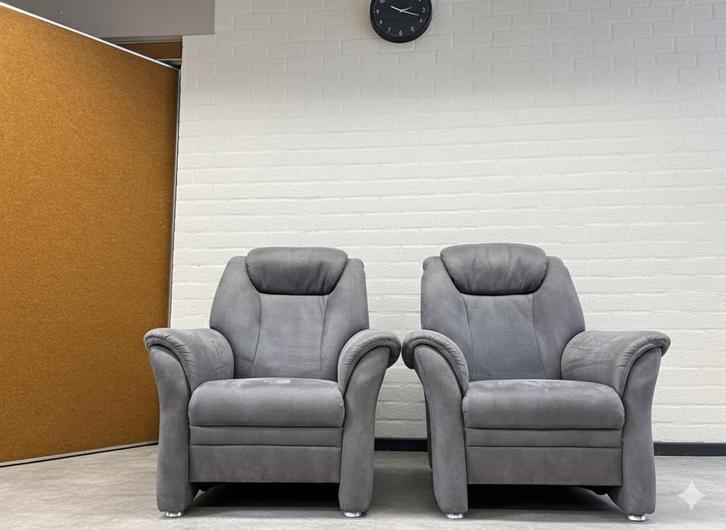 2x Luxe Polipop Retour fauteuils – Verstelbare Hoofdkussens, Huis en Inrichting, Fauteuils, Zo goed als nieuw, Stof, 75 tot 100 cm