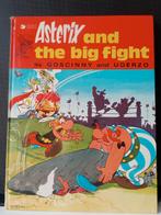 Asterix and the big fight stripboek HC Engels talig, Boeken, Stripboeken, Eén stripboek, Ophalen of Verzenden, Gelezen