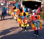 Carnaval Loopgroep Achtbaankarretjes, Ophalen, Gebruikt, 158 t/m 164, Jongen of Meisje