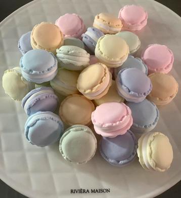 Brocante sier pastel macarons beschikbaar voor biedingen