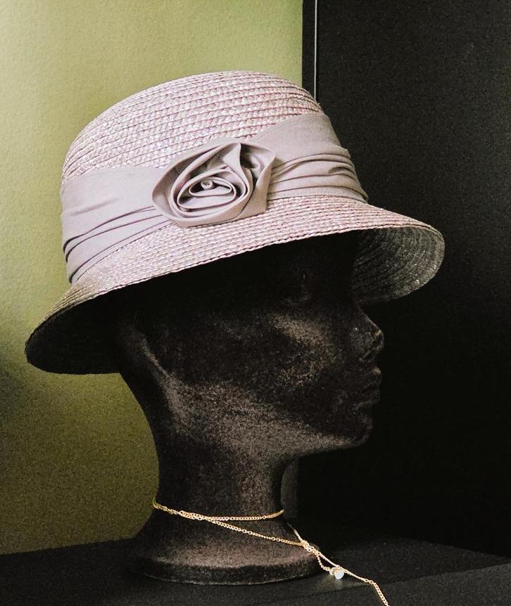 Seeberger Kassida hoedje, Kleding | Dames, Hoeden en Petten, Zo goed als nieuw, Hoed, One size fits all, Ophalen of Verzenden