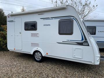 Caravelair 420 Antares Frans bed , rondzit , Lichtgewicht 87 beschikbaar voor biedingen