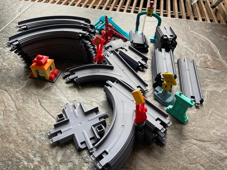 Chuggington Treinbaan - Zo Goed Als Nieuw!, Kinderen en Baby's, Speelgoed | Racebanen, Zo goed als nieuw, Onderdelen, Handmatig