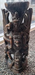 Balinees houtsnijwerk, Ophalen