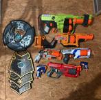Nerf pistolen met schild en vest, Ophalen of Verzenden, Zo goed als nieuw