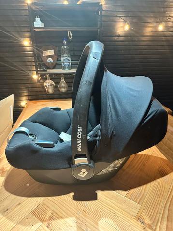 Maxi cosi  beschikbaar voor biedingen