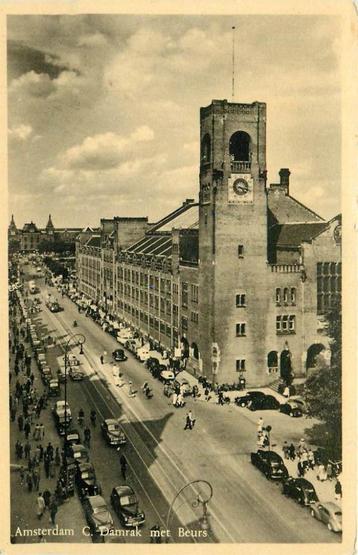 (304-249-023) Amsterdam Centrum Damrak met Beurs beschikbaar voor biedingen