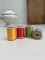 Vintage Klossen Garen - Set van 4, Hobby en Vrije tijd, Naaien en Fournituren, Ophalen of Verzenden, Gebruikt, Garen of Naald(en)