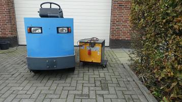 Hako Electro trekker Sherpa S/5 48 volts met acculader beschikbaar voor biedingen