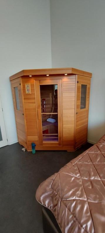 Infrarood hoek-sauna beschikbaar voor biedingen