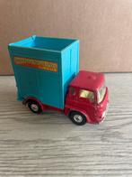 Corgi Bedford Chipperfields Circus Tractor Unit, Hobby en Vrije tijd, Ophalen of Verzenden, Gebruikt, Bus of Vrachtwagen, Corgi