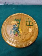 wandbord meisje op stoel, Ophalen of Verzenden, 'T Olde Gre-j, Info@toldegrej.nl, Endepoelstraat 20f Didam