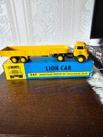 Daf frontstuur trekker met oplegger  met doos, Ophalen of Verzenden, Bus of Vrachtwagen, Zo goed als nieuw, Lion Toys