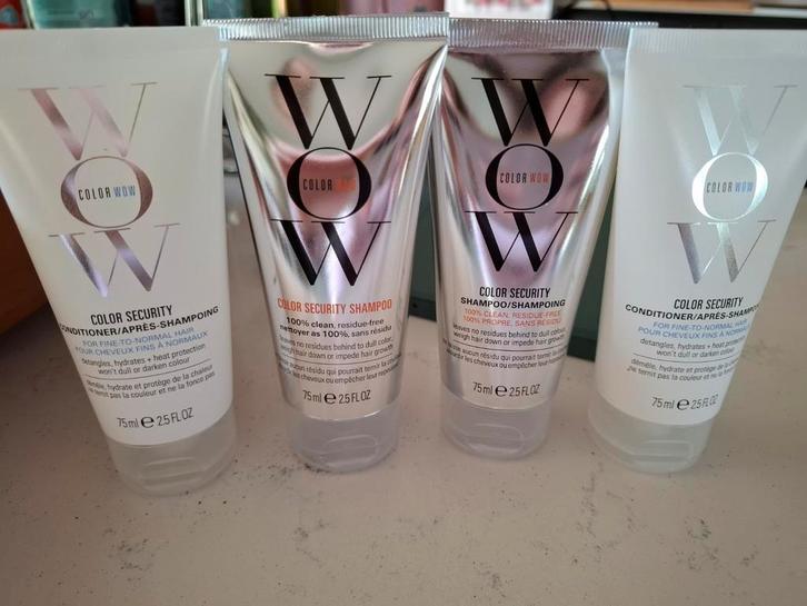 Colorwow set NIEUW, Sieraden, Tassen en Uiterlijk, Uiterlijk | Haarverzorging, Nieuw, Shampoo of Conditioner, Ophalen of Verzenden