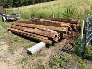 Houten balken 20-7 cm beschikbaar voor biedingen