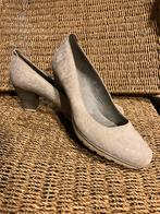 Pumps. Beige. 41, Jana, Beige, Ophalen of Verzenden, Pumps