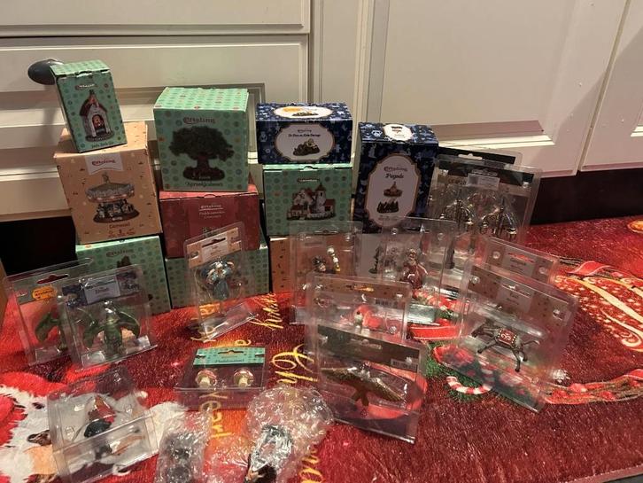 Efteling huisjes en poppetjes 26 delig, Verzamelen, Efteling, Zo goed als nieuw, Beeldje of Poppetje, Ophalen of Verzenden