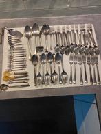 Keltum Haags Lofje verzilverd bestek 59 delen, Antiek en Kunst, Antiek | Bestek, Ophalen of Verzenden