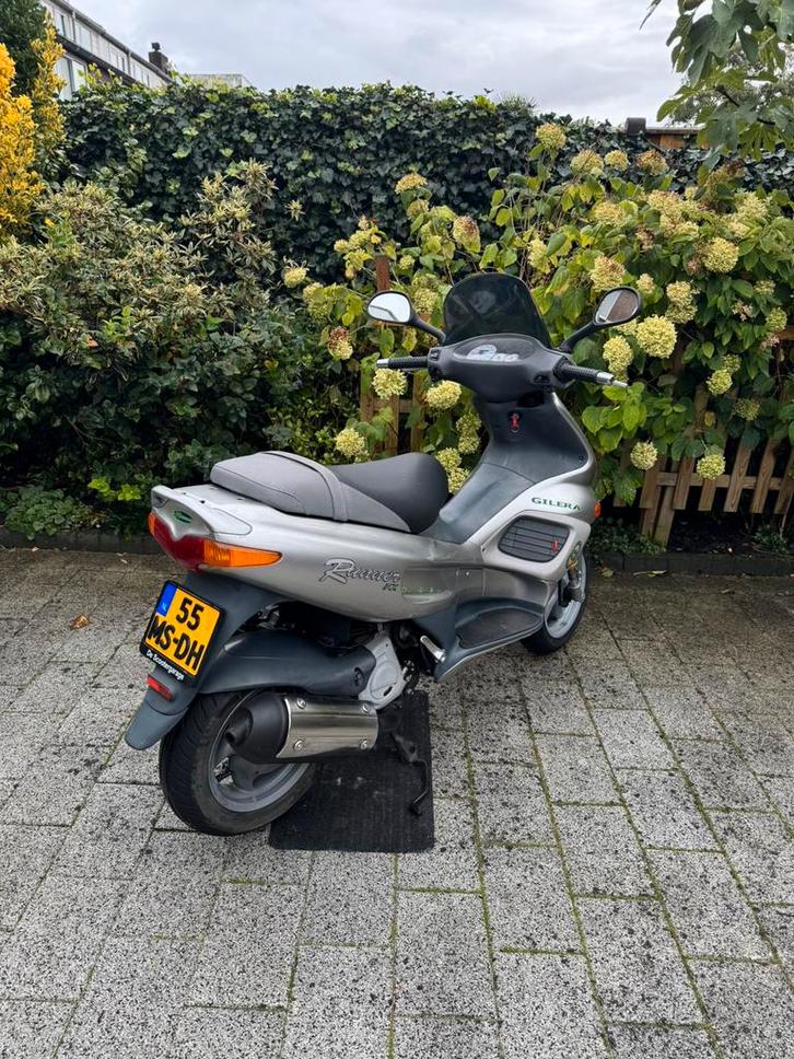 Gilera runner a1 172cc 180cc, Fietsen en Brommers, Scooters | Piaggio, Zo goed als nieuw, Overige modellen, Tweetakt, Ophalen
