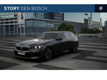 BMW 5 Serie Touring 530e High Executive M Sport Automaat / P beschikbaar voor biedingen