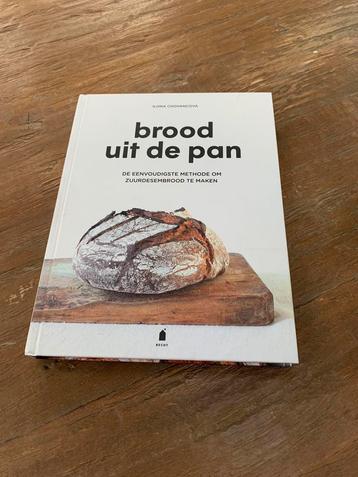 Kookboek Brood uit de oven van Ilona Chovancova beschikbaar voor biedingen