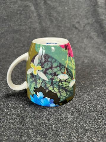 Lief Bloemen Bekertje/Mokje - Goede Staat beschikbaar voor biedingen