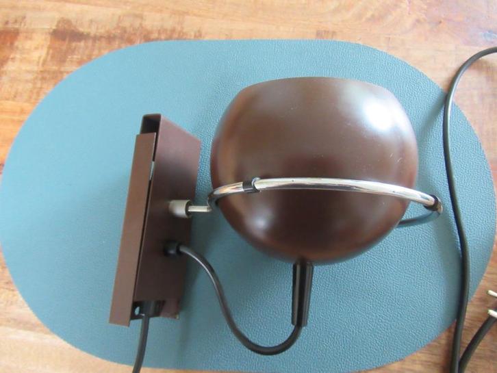 Gepo Eyeball wandlamp bruin. jaren 60/70, Huis en Inrichting, Lampen | Wandlampen, Gebruikt, Metaal, Ophalen of Verzenden