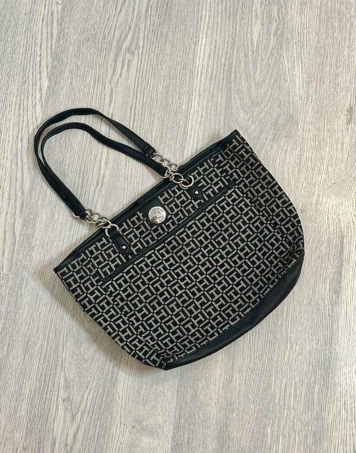 Tommy Hilfiger vintage schoudertas, Sieraden, Tassen en Uiterlijk, Tassen | Schoudertassen, Ophalen of Verzenden
