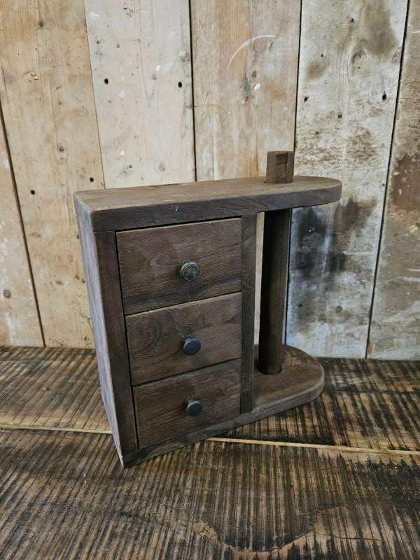 keukenrol houder ``WOONWINKEL RUSTIEK``, Huis en Inrichting, Keuken | Keukenbenodigdheden, Nieuw, Ophalen of Verzenden