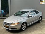 Volvo S80 2.0D Momentum l nwe Distr+WP l nwe Kopplingset l N, Voorwielaandrijving, Gebruikt, Zwart, 4 cilinders